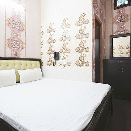 Spot On 43436 Hotel Mannat Spot Moradabad Exterior photo