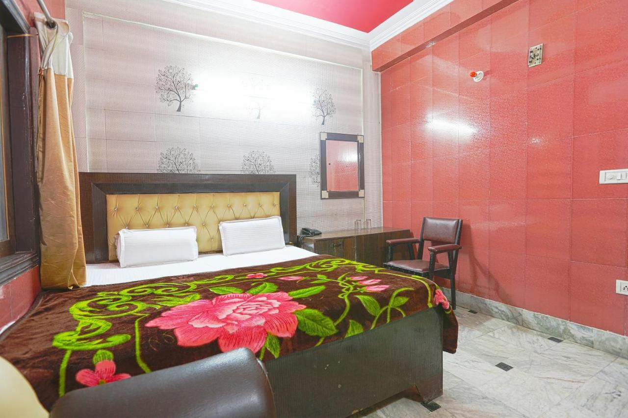 Spot On 43436 Hotel Mannat Spot Moradabad Exterior photo